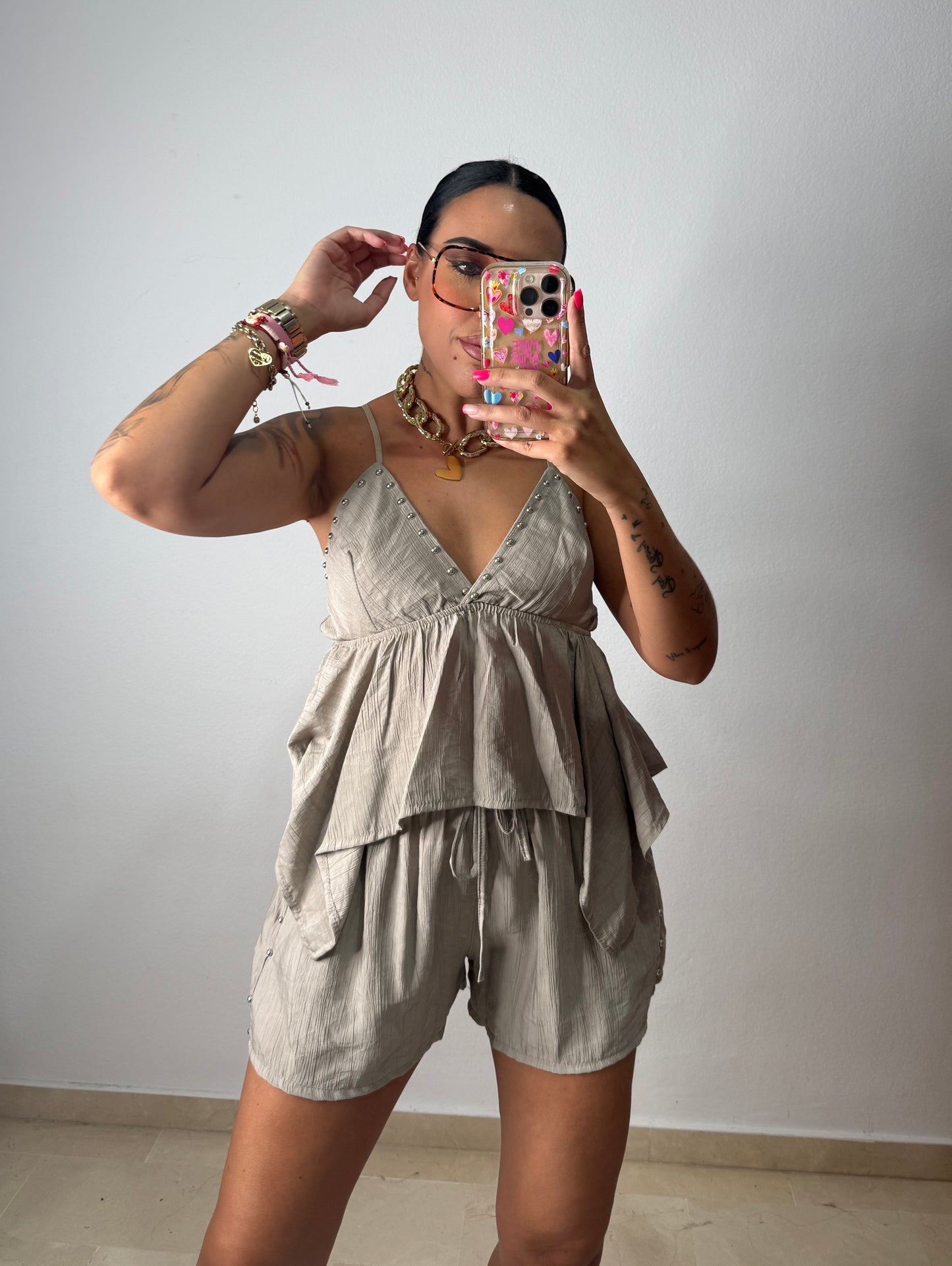 CONJUNTO TACHAS TAUPE