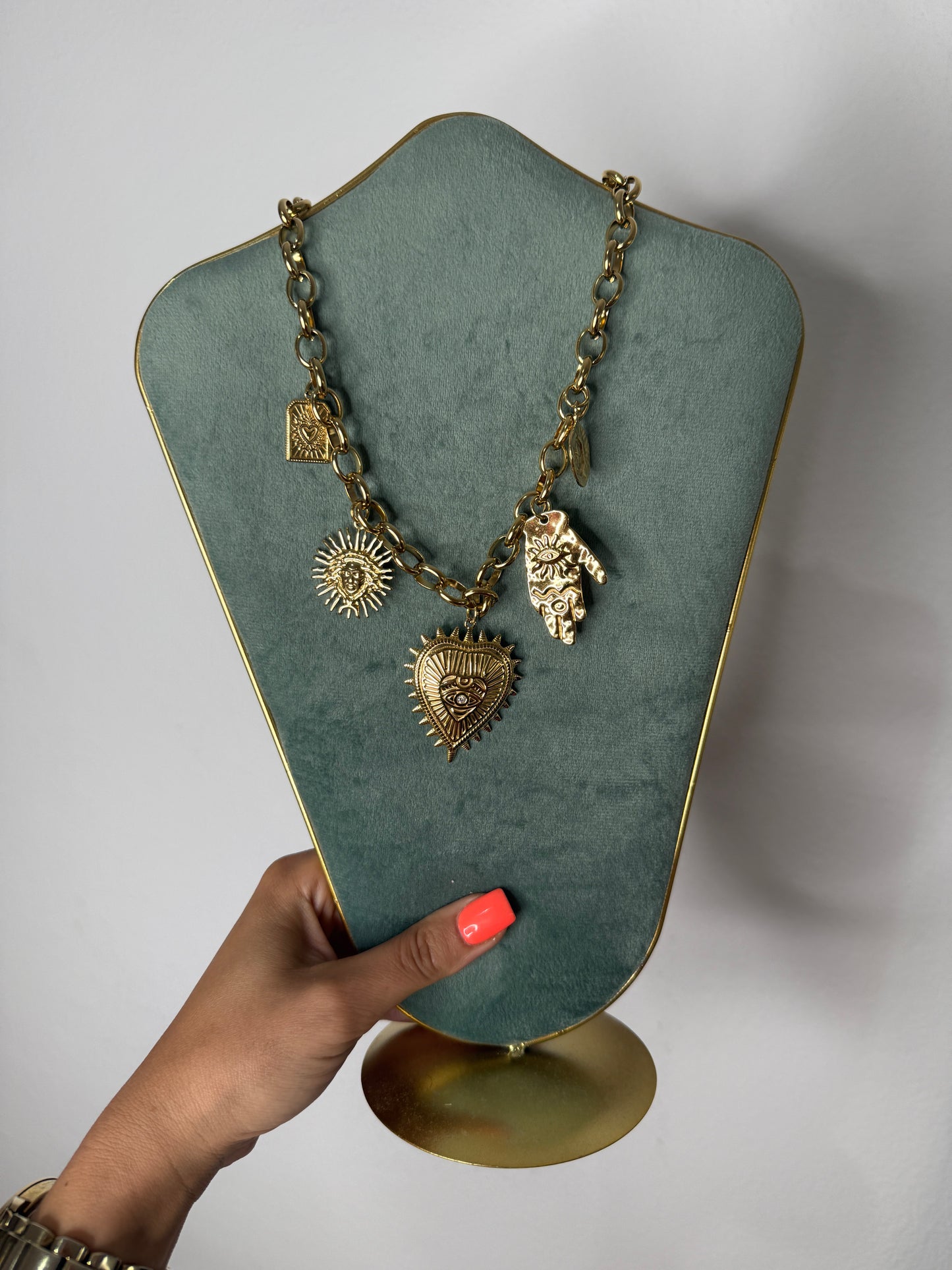 COLLAR MAXI ABALORIOS