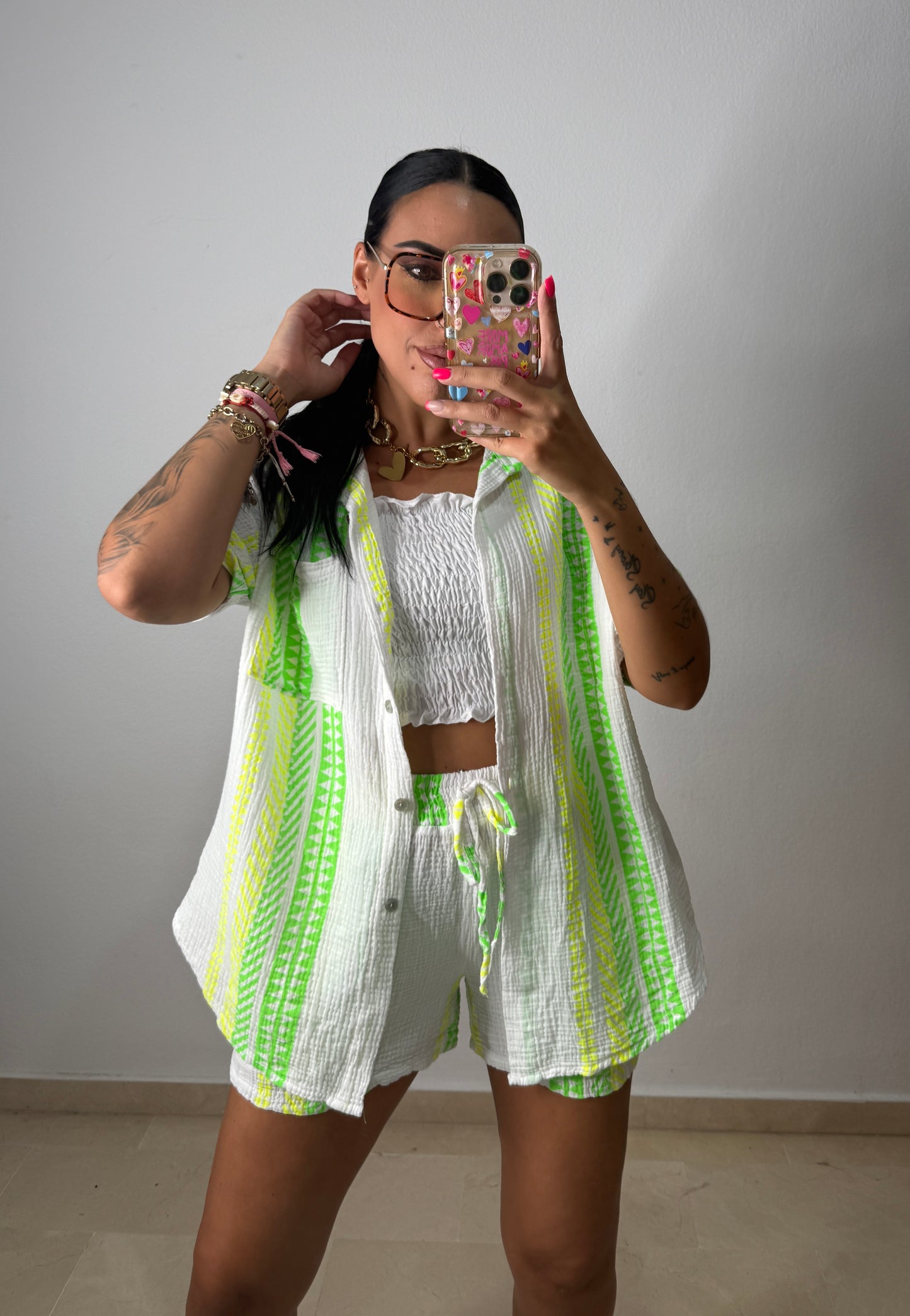 CONJUNTO ÉTNICO FLÚOR GREEN