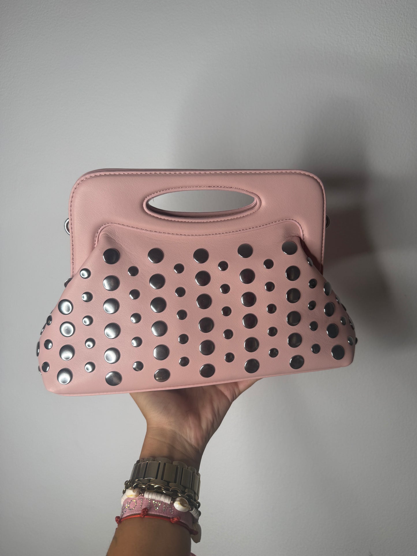 BOLSO TACHAS PINK