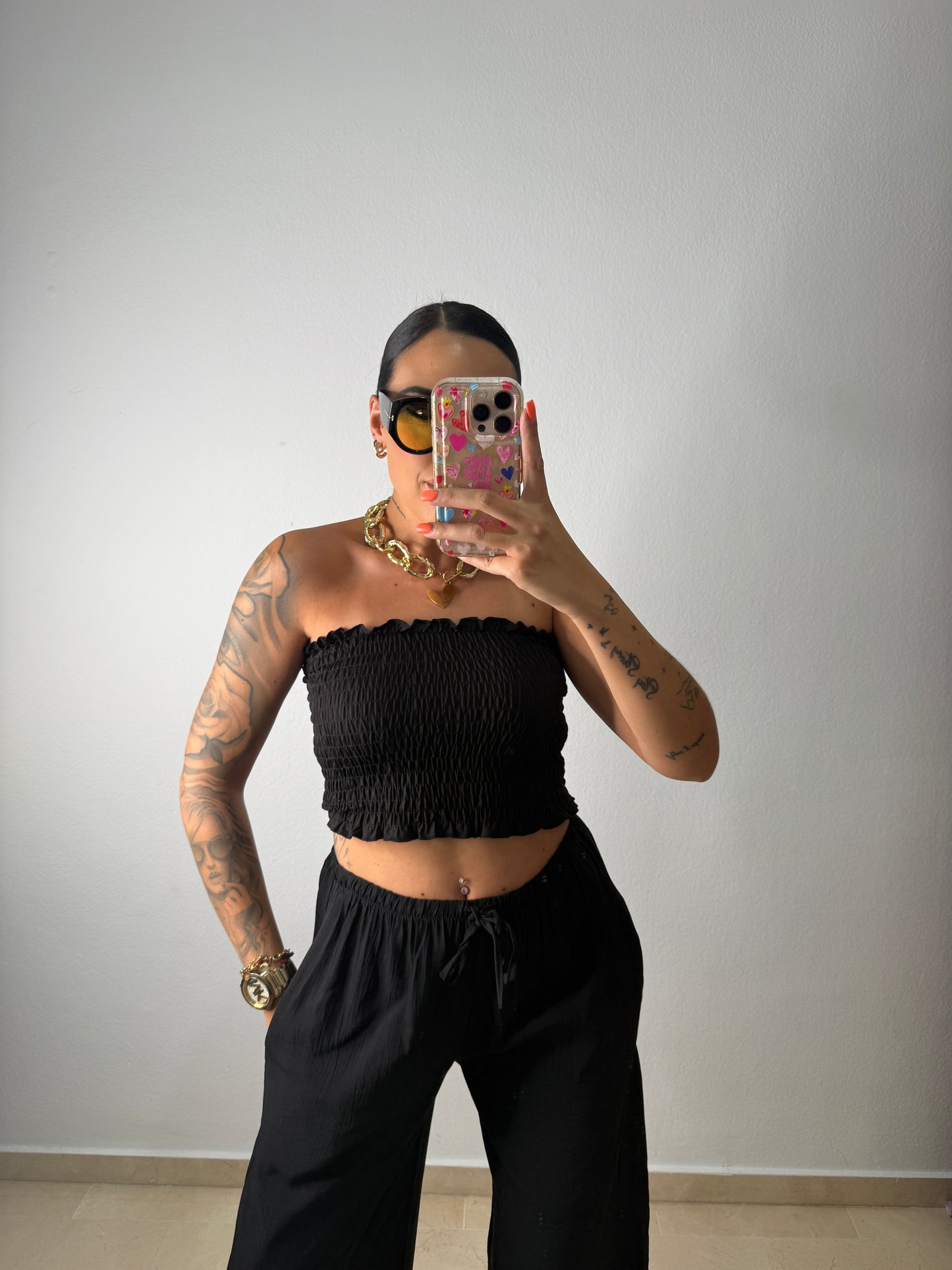 TOP ABEJ BLACK