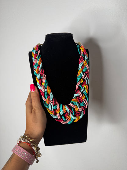 COLLAR TRENZADO MULTICOLOR