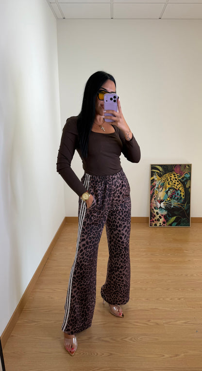 PANTALÓN ADI LEO