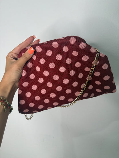 CLUTCH POLKA DOT BURDEOS