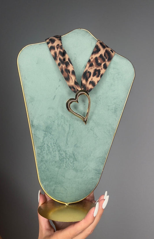 COLLAR LEO CORA
