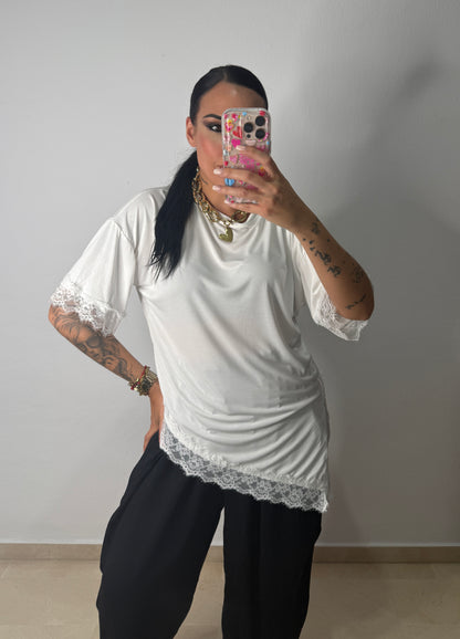 CAMISETA OVER ASIMÉTRICA WHITE