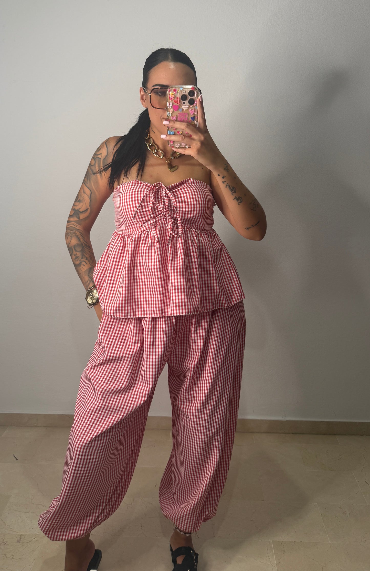 CONJUNTO ARI RED