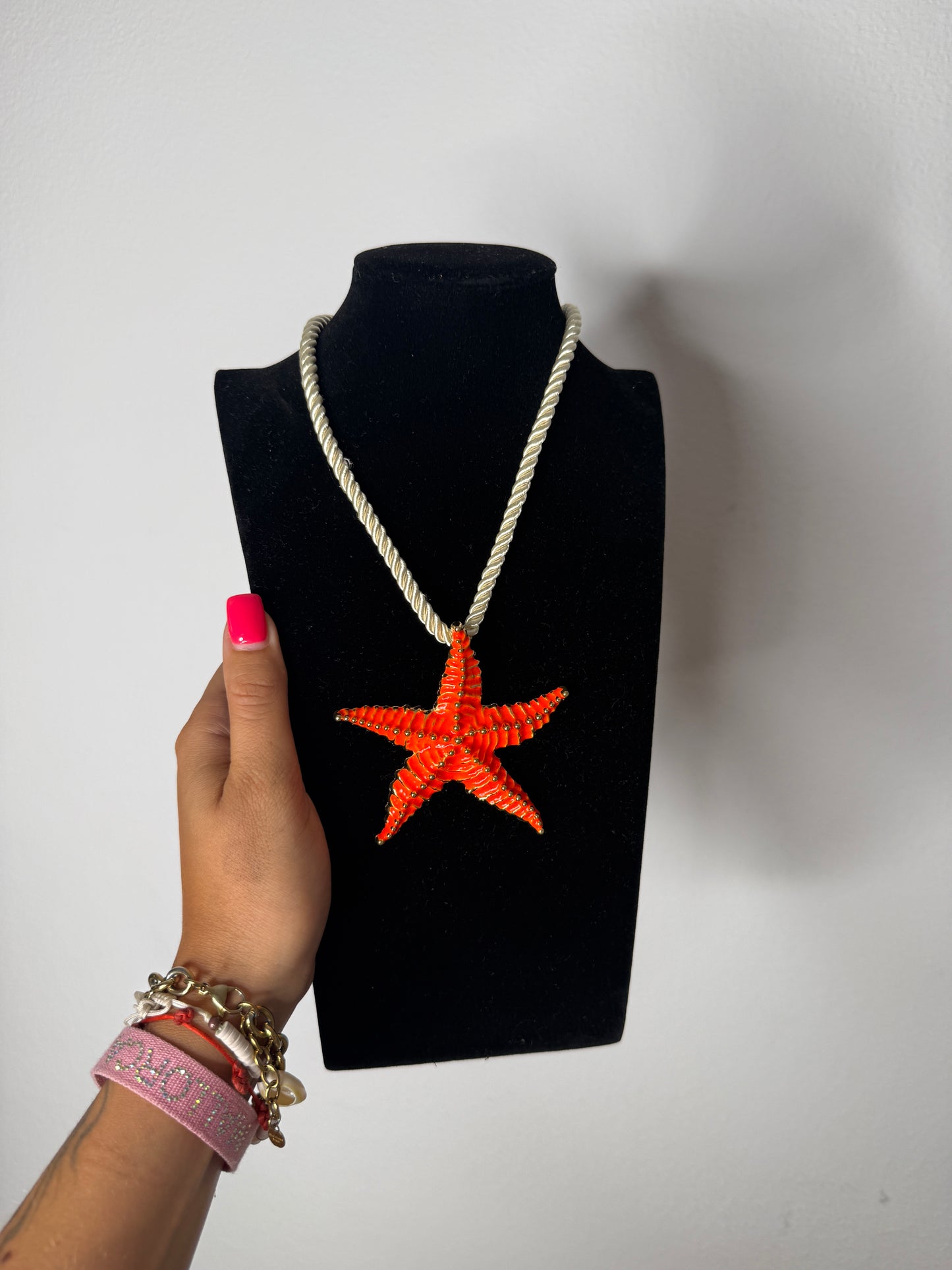 COLLAR STAR ORANGE