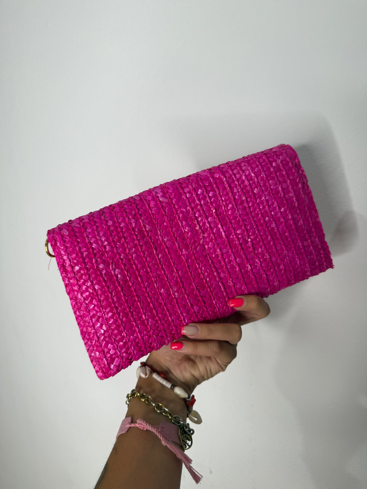 CLUTCH RAFIA PINK