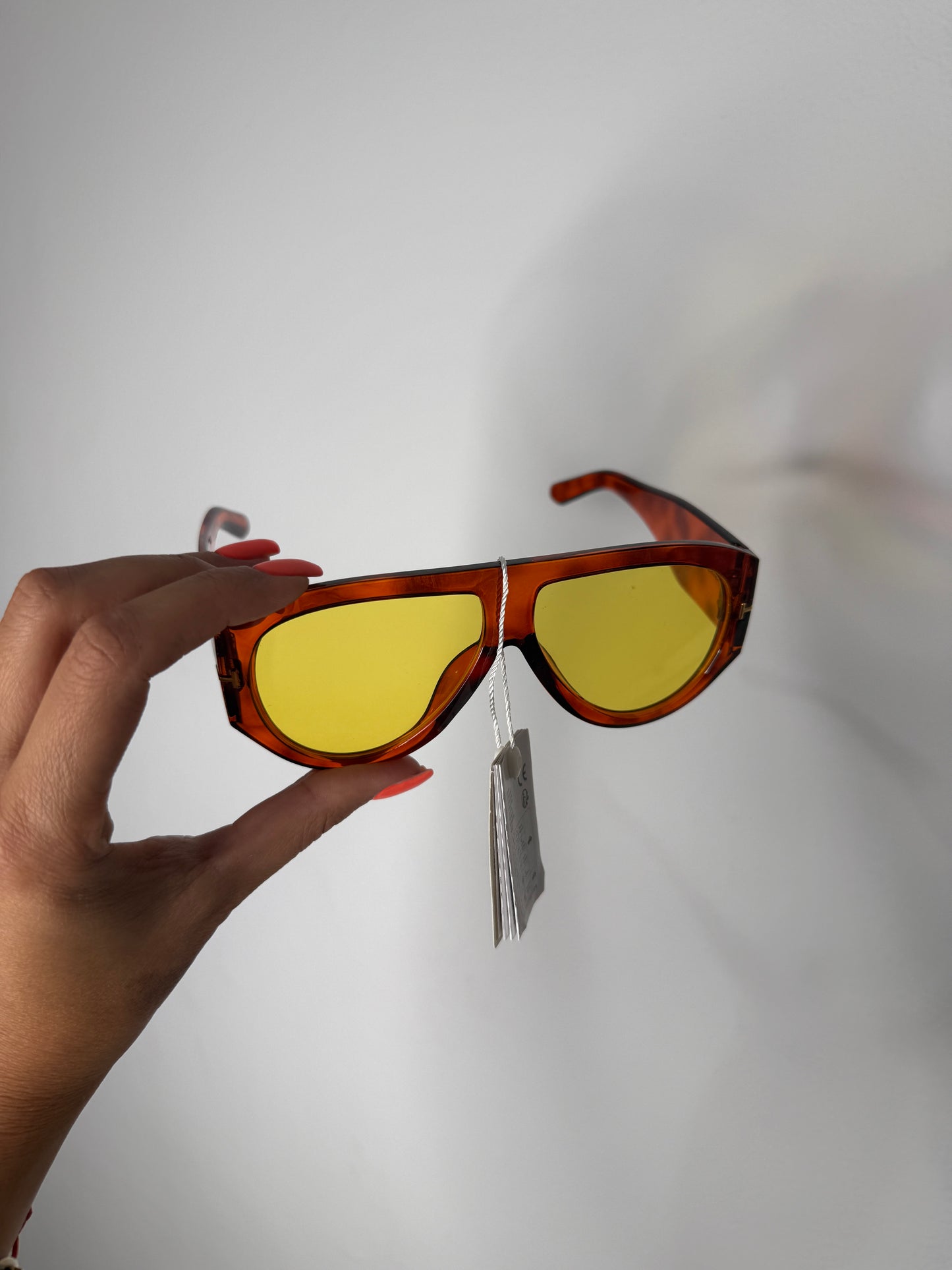 SUNGLASSES CAREY CRISTAL YELL
