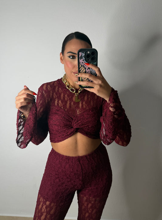 TOP ENCAJE BURGUNDY