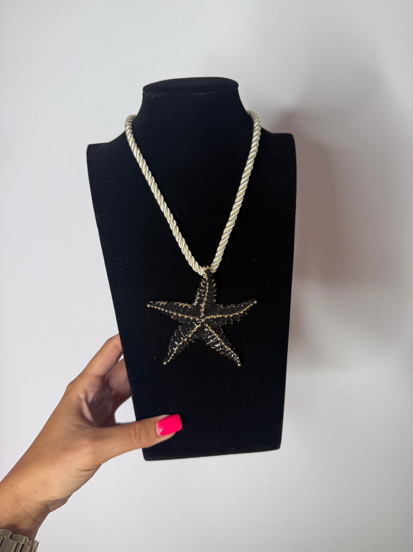 COLLAR MAXI STAR BLACK