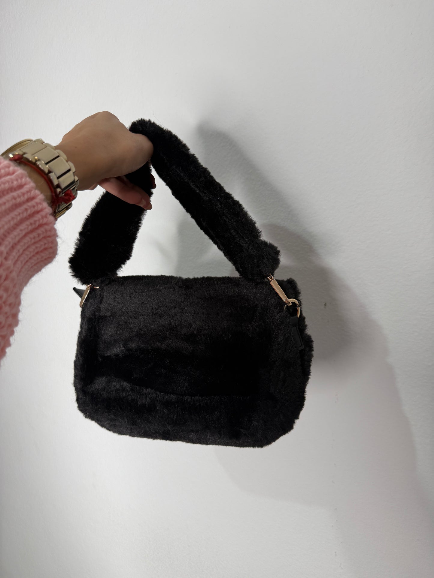 BOLSO PELUCHE BLACK