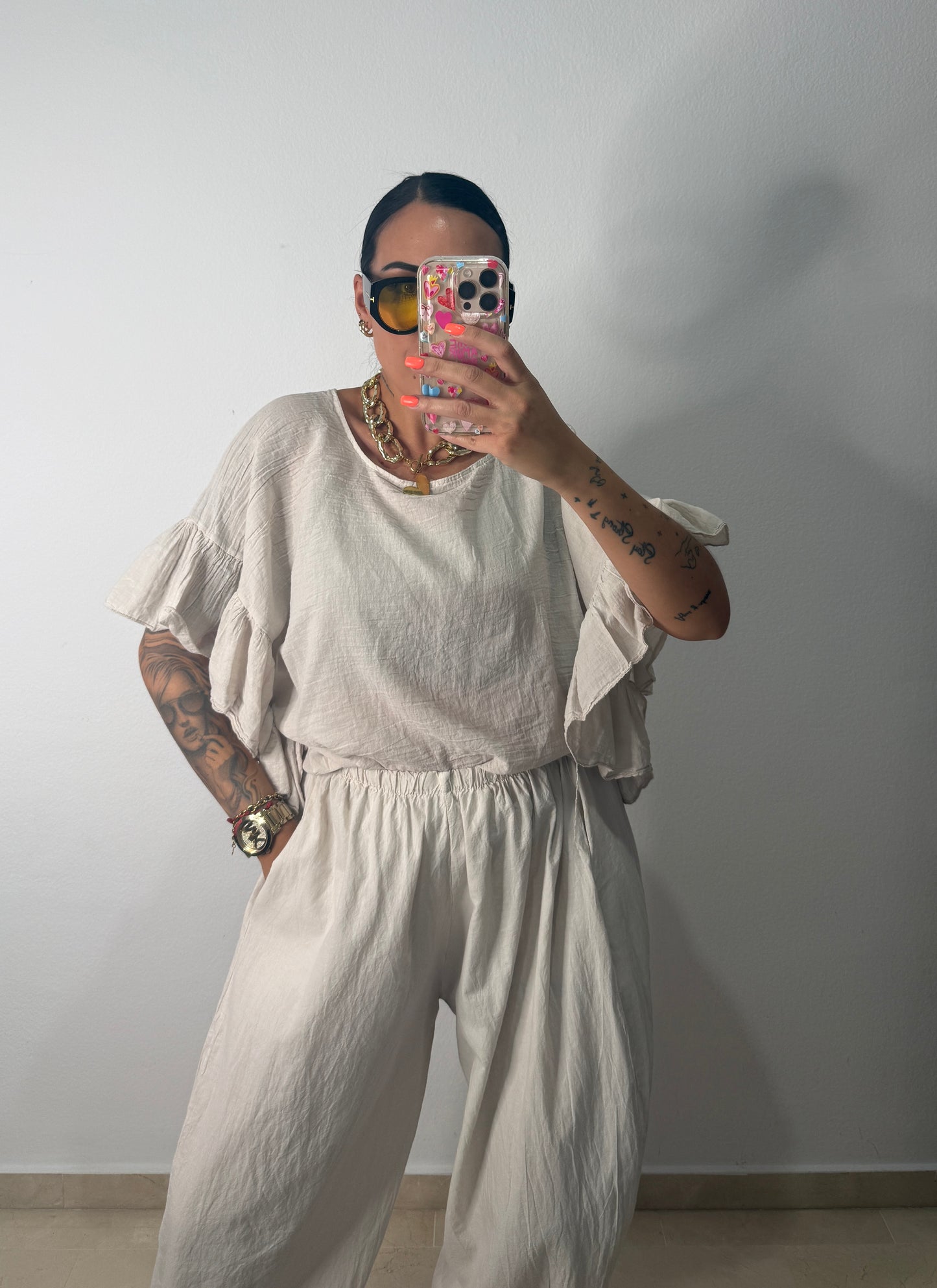 BLUSA VOLANTE BEIGE
