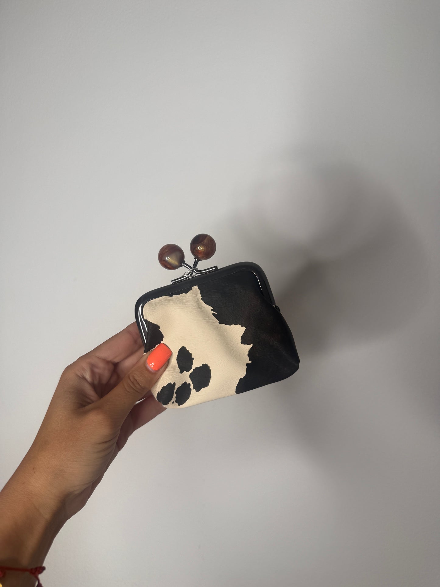 MONEDERO COW